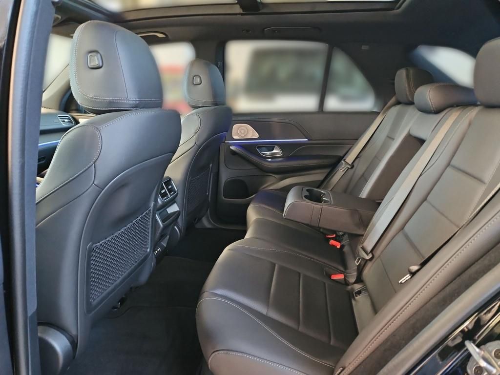 Fahrzeugabbildung Mercedes-Benz GLE 300 d 4M AHK Pano SDHZ Sitzklima Airmatic