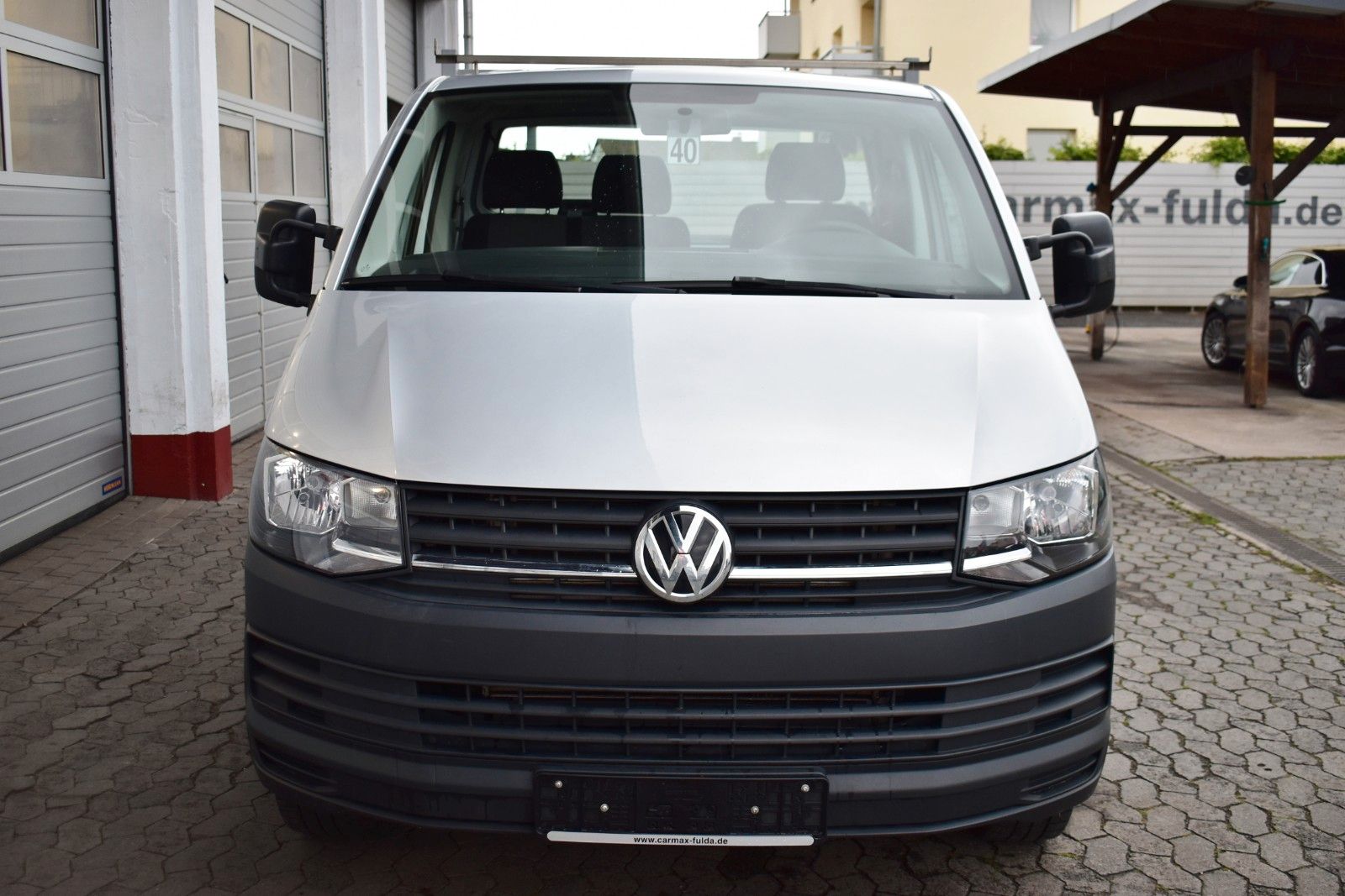 Fahrzeugabbildung Volkswagen T6 Transporter Pritsche lang,3 Sitzer,AHK