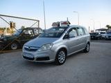Opel Zafira 1.9 CDTI 120CV Cosmo 2007 - Opel Zafira aus 2007 mit Diesel-Antrieb