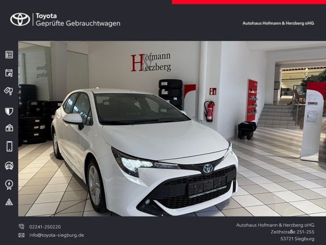 Toyota Corolla 1.8 Hybrid Business Edition