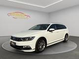 Volkswagen Passat Variant R-Line*LED*Panorama*Standheizung* - Volkswagen Passat Variant mit Benzin-Antrieb