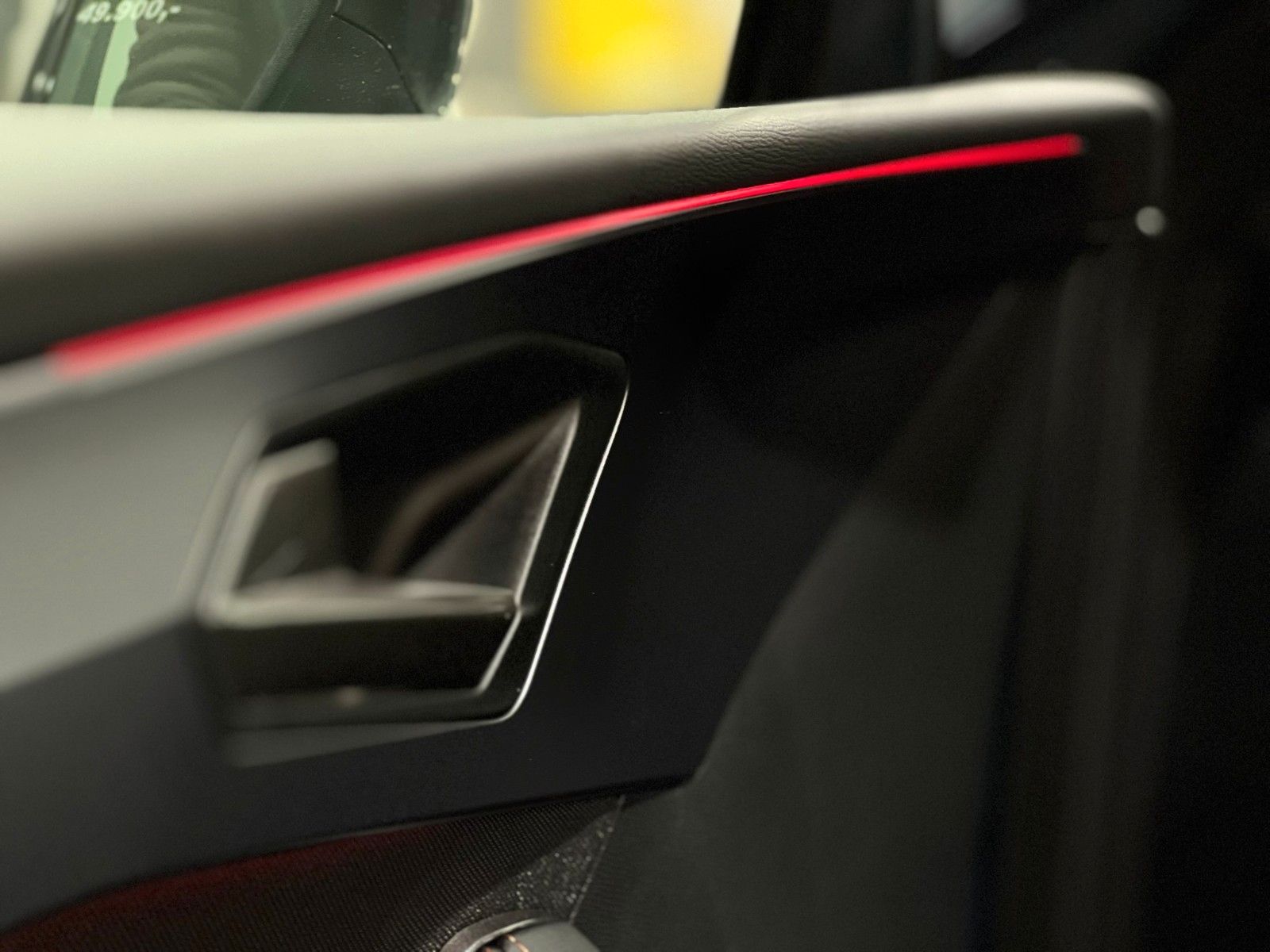 Fahrzeugabbildung CUPRA Leon Sportstourer 1.5 TSI - ACC - Keyless - RFK