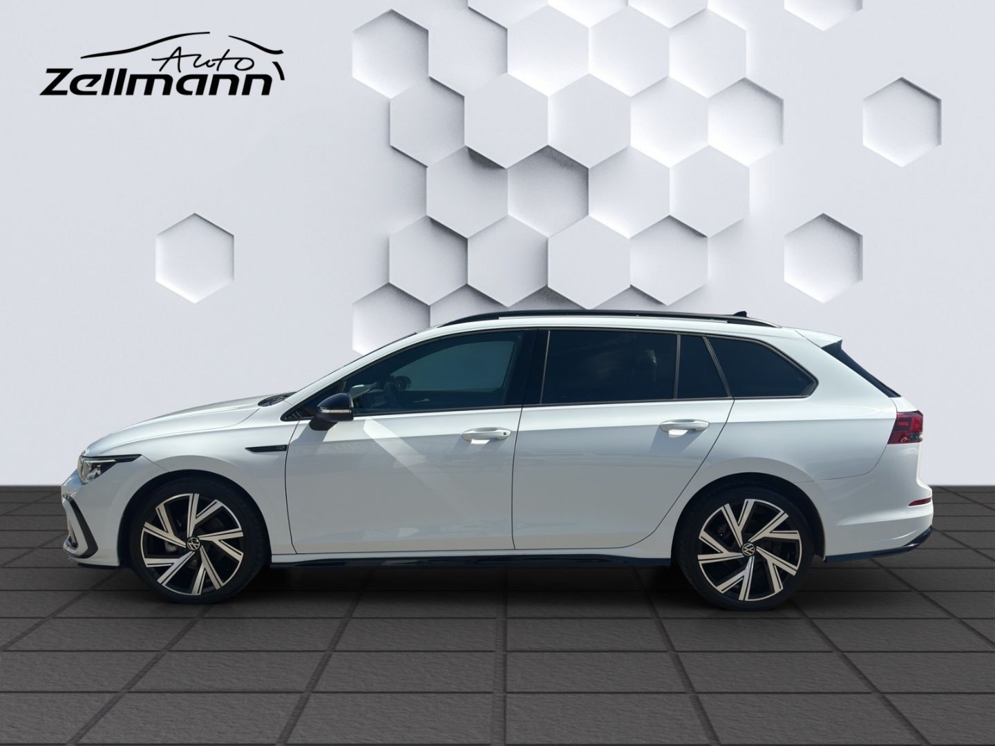 Golf Variant VIII Mildhybrid R-Line 1.5 eTSI DSG