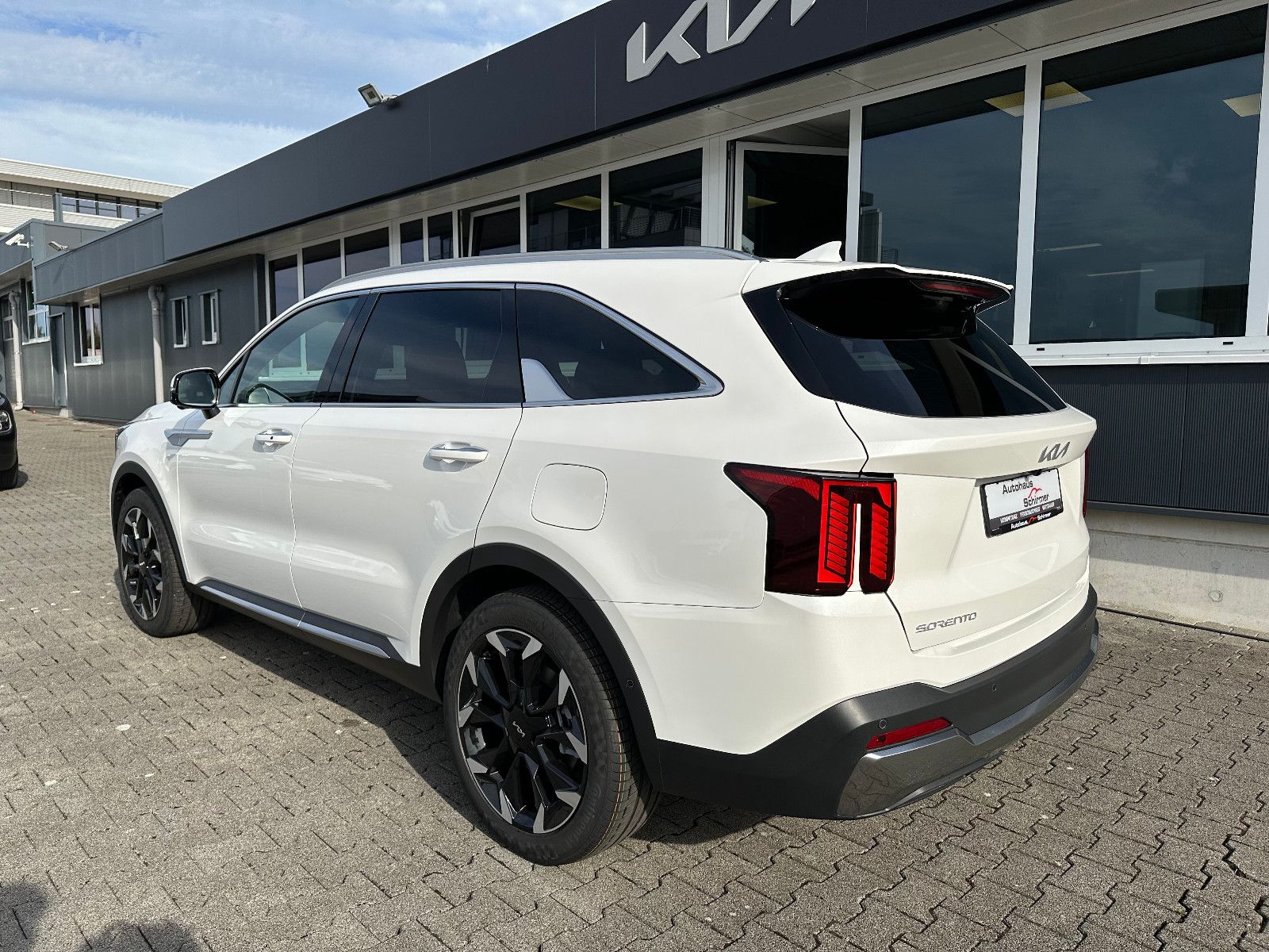 Fahrzeugabbildung Kia Sorento  2.2D AWD PLATINUM 7S NAPPA