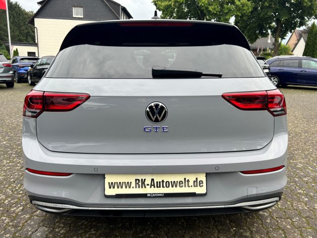 Golf VIII GTE 1.4 TSI DSG LED Navi 18 Zoll