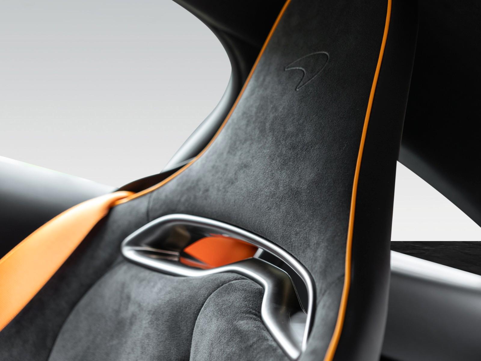 McLaren Artura | 3 Jahre Garantie & 2 Jahre Service inkl