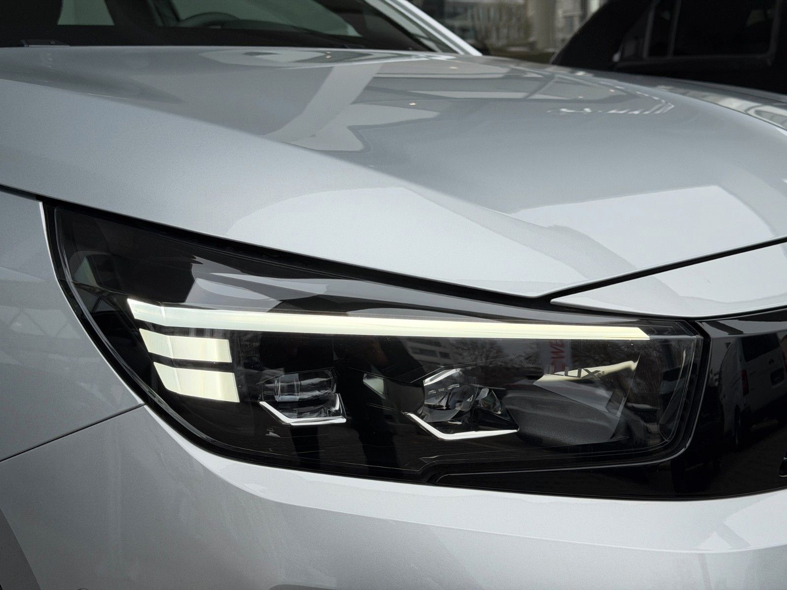 Fahrzeugabbildung Opel Corsa F GS 100PS SHZ/Kamera/MATRIX!