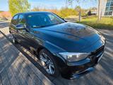 BMW 320d F30 Facelift - BMW 320: F30