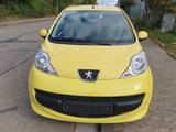 Peugeot 107 FilouTüv Neu, Klima - gebrauchte Peugeot 107 aus dem Jahr 2005