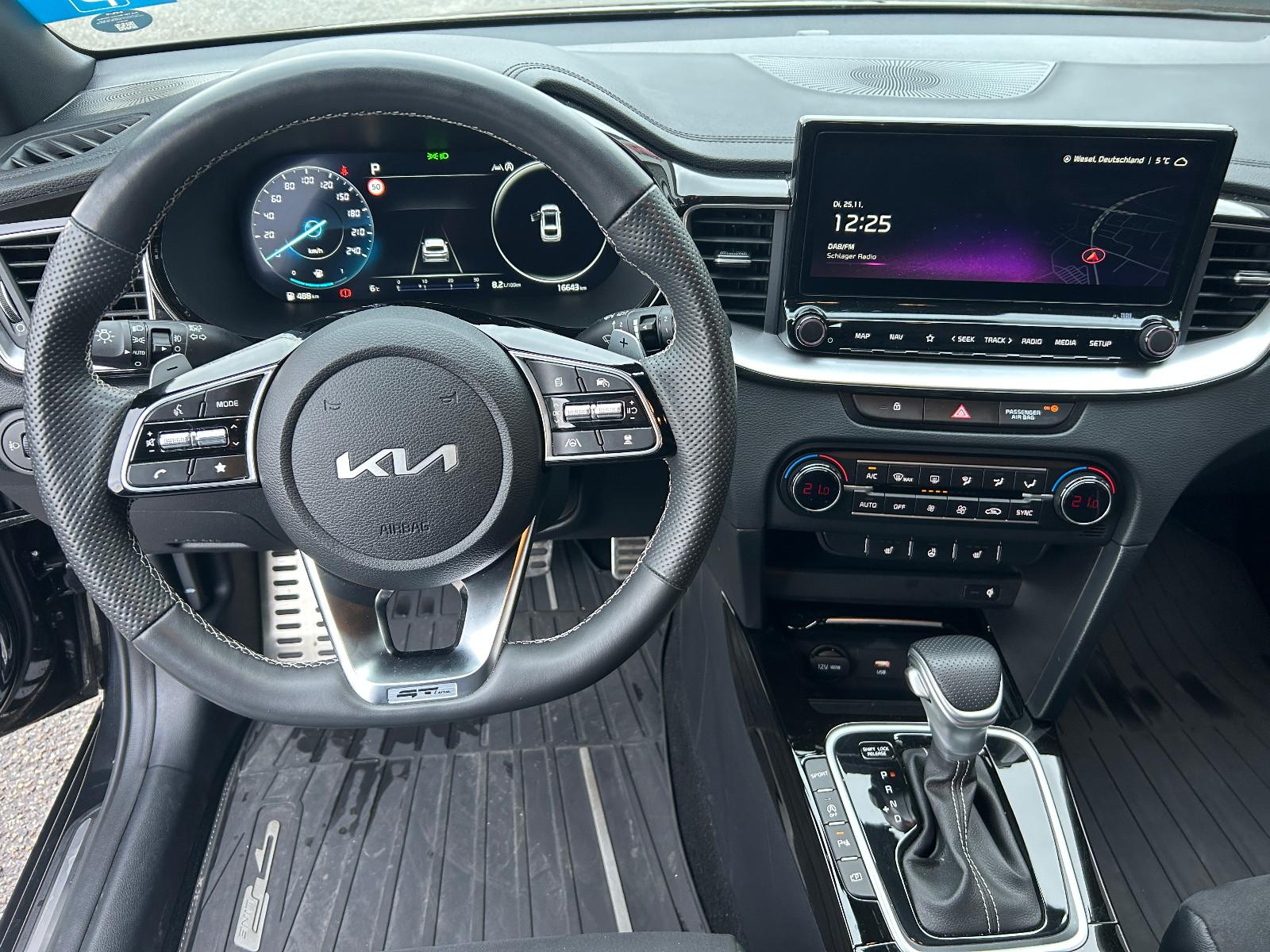 Kia PROCEED 1.5T 140 DCT GT-Line TEC LEDER