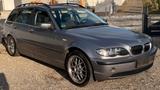 BMW 320i touring 6 Zylinder*Klima*PDC*TÜV - BMW 320 aus 2004: Kombi, 320i