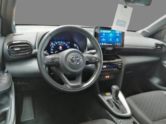 Fahrzeugabbildung Toyota Yaris Cross Hybrid