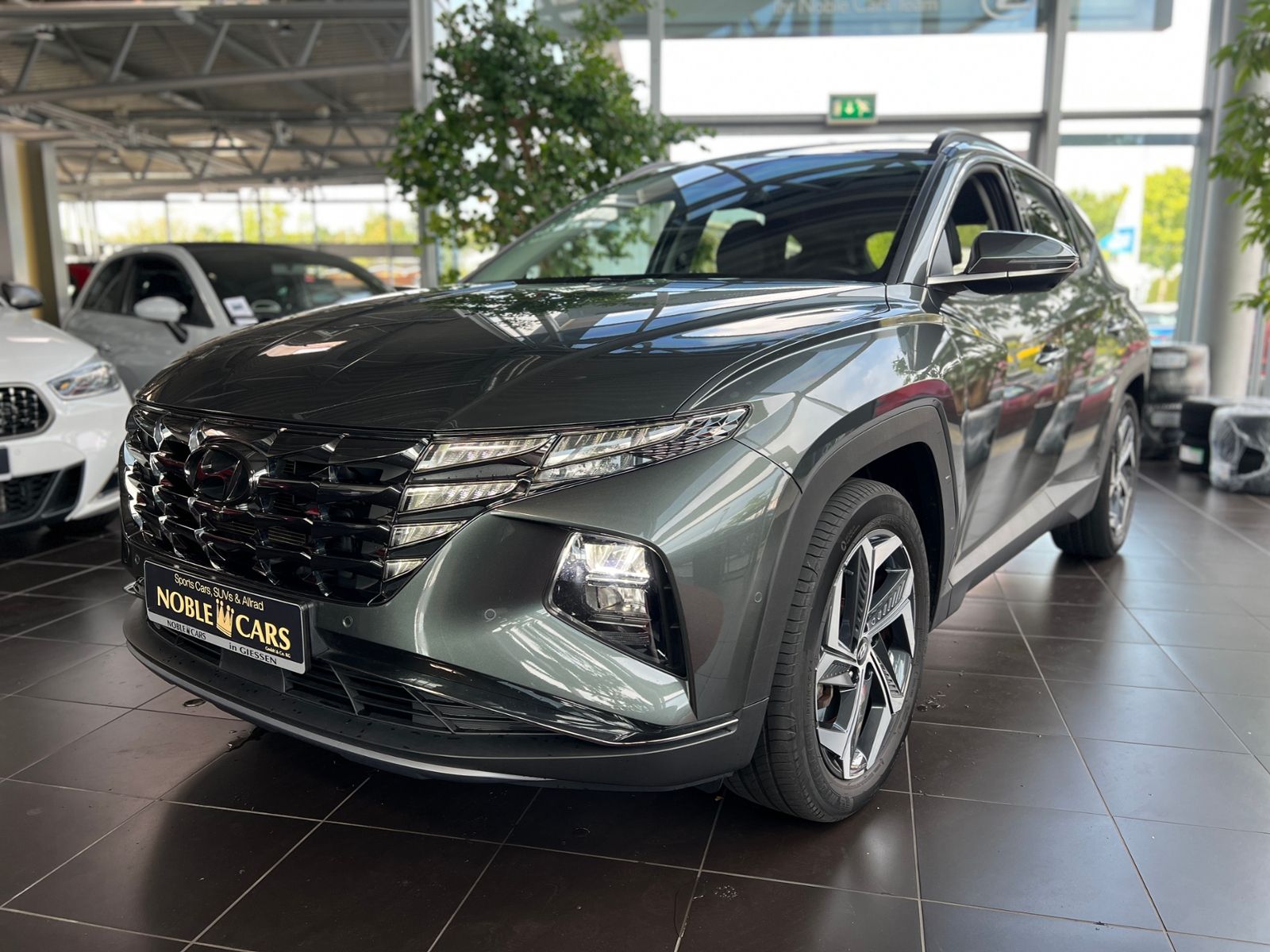Fahrzeugabbildung Hyundai TUCSON Prime Plug-In Hybrid PHEV 4WD LEDER LED