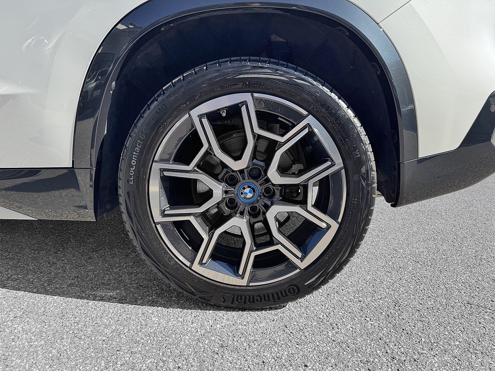BMW X1 xDrive25e xLine Head-Up HK HiFi DAB LED RFK imagem 3