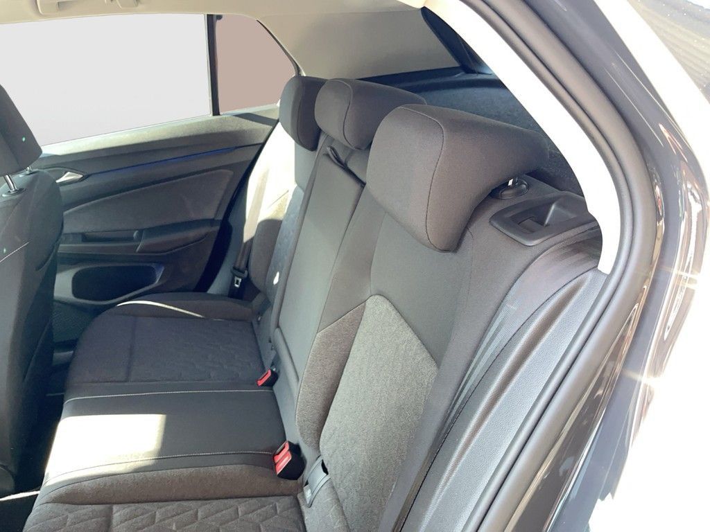 Volkswagen Golf - Bild 12