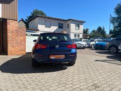 118 d Sport Line  Sitzh. Navi  LED