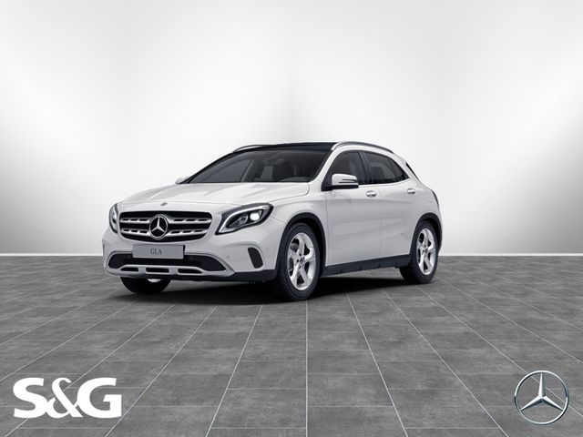 MERCEDES-BENZ GLA 250 Urban AHK+PANORAMA+NAVIGATION+LED+18"