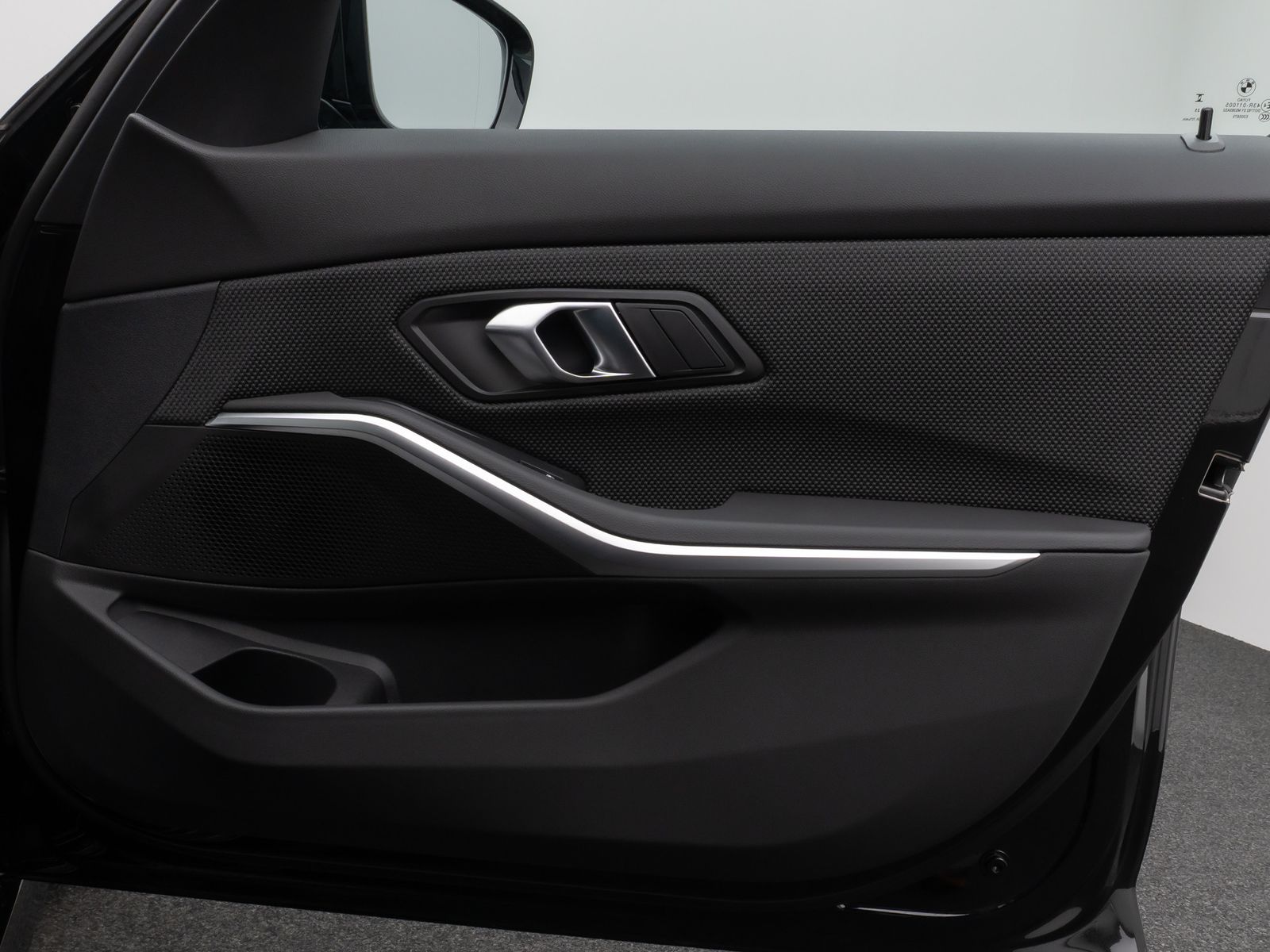 Fahrzeugabbildung BMW 318i Kamera DAB CockPit+ Alarm Geschwindigkeitsr