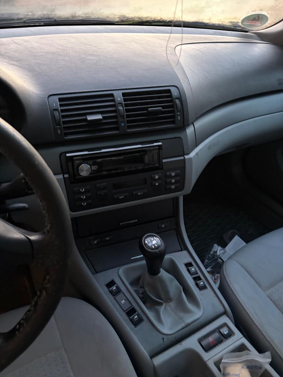 BMW 316 2004 — photo 10