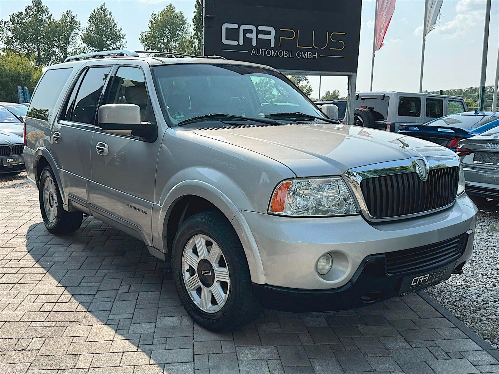 Fahrzeugabbildung Lincoln Navigator 5.4 V8 LUXURY LPG PRINS  *8 Sitze*TV*
