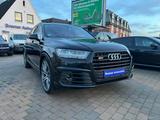 Audi SQ7 4.0 TDI quatt.Leder,22",LED,AHK,Navi,Keyless - Audi SQ7 in Bremen
