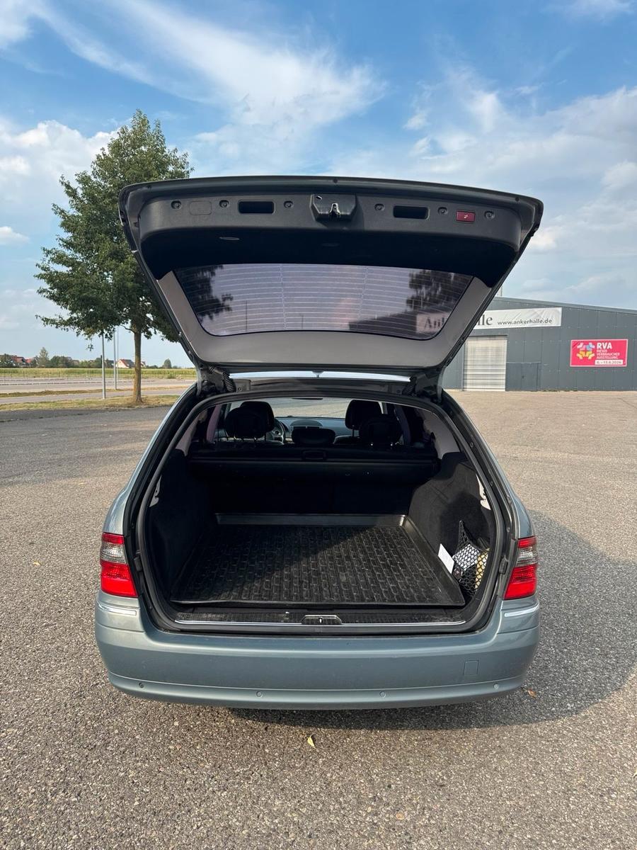 Mercedes-Benz E320 2006 — photo 6
