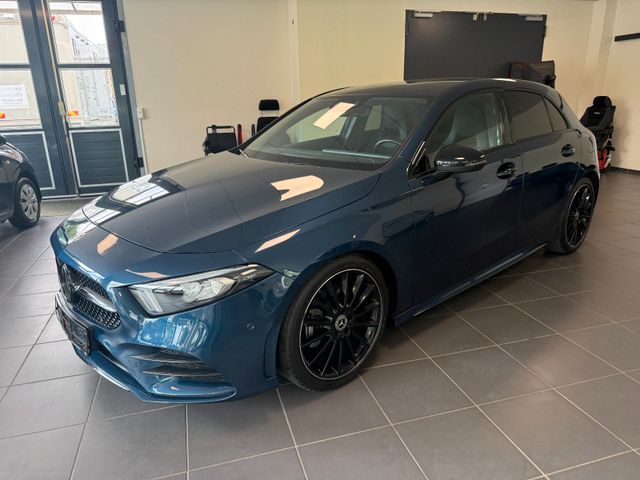 MERCEDES-BENZ A 180 d AMG Line Night-Paket