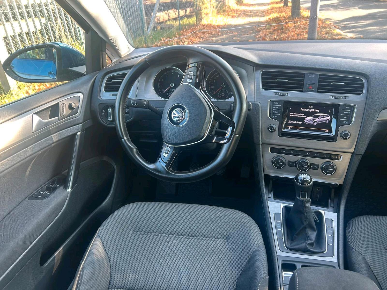 Volkswagen Golf 2013 — photo 10