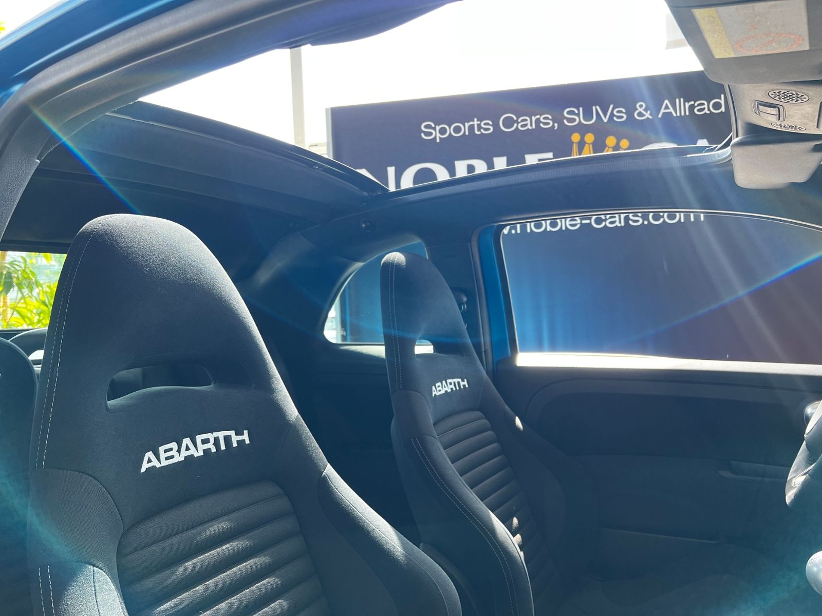Fahrzeugabbildung Abarth 595C  Competizione BEATS XENON NAVI