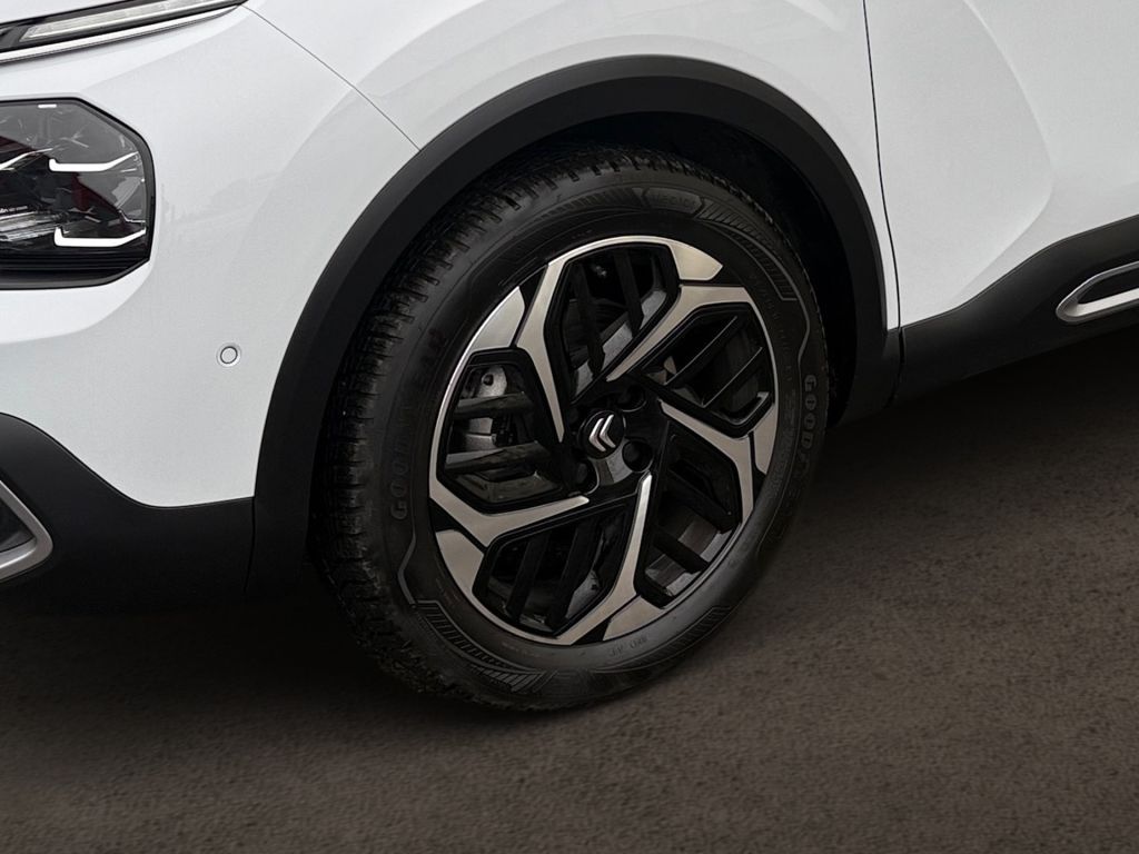 Fahrzeugabbildung Citroën C4 X PureTech 130 Stop&Start EAT8 MAX