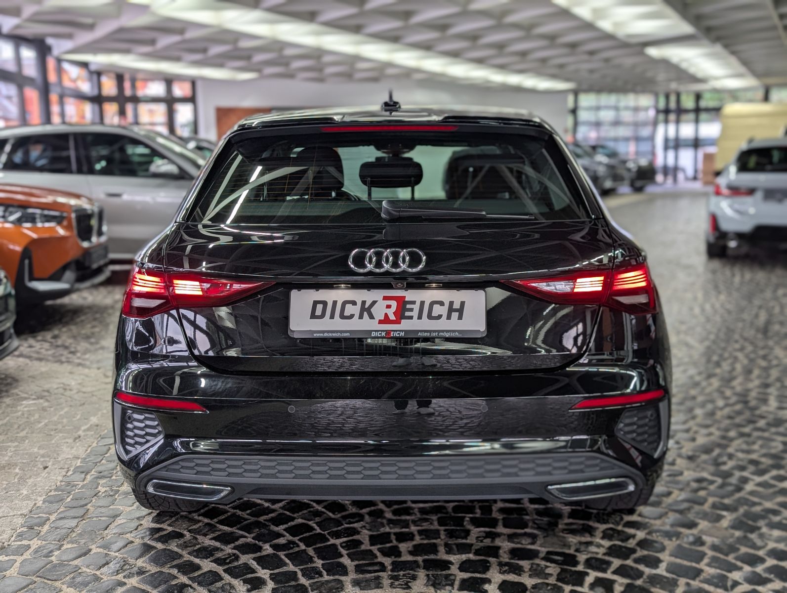 Imagen del vehículo Audi A3 30 TDI S-Line VIRT KAM LED SHZ APP NAVI 17