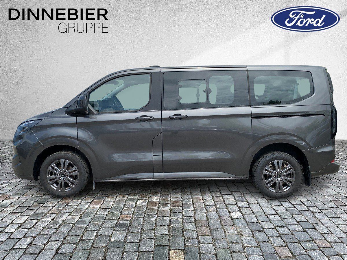 Ford Tourneo Custom Bus 320 L1 Titanium 110 kW imagem 3