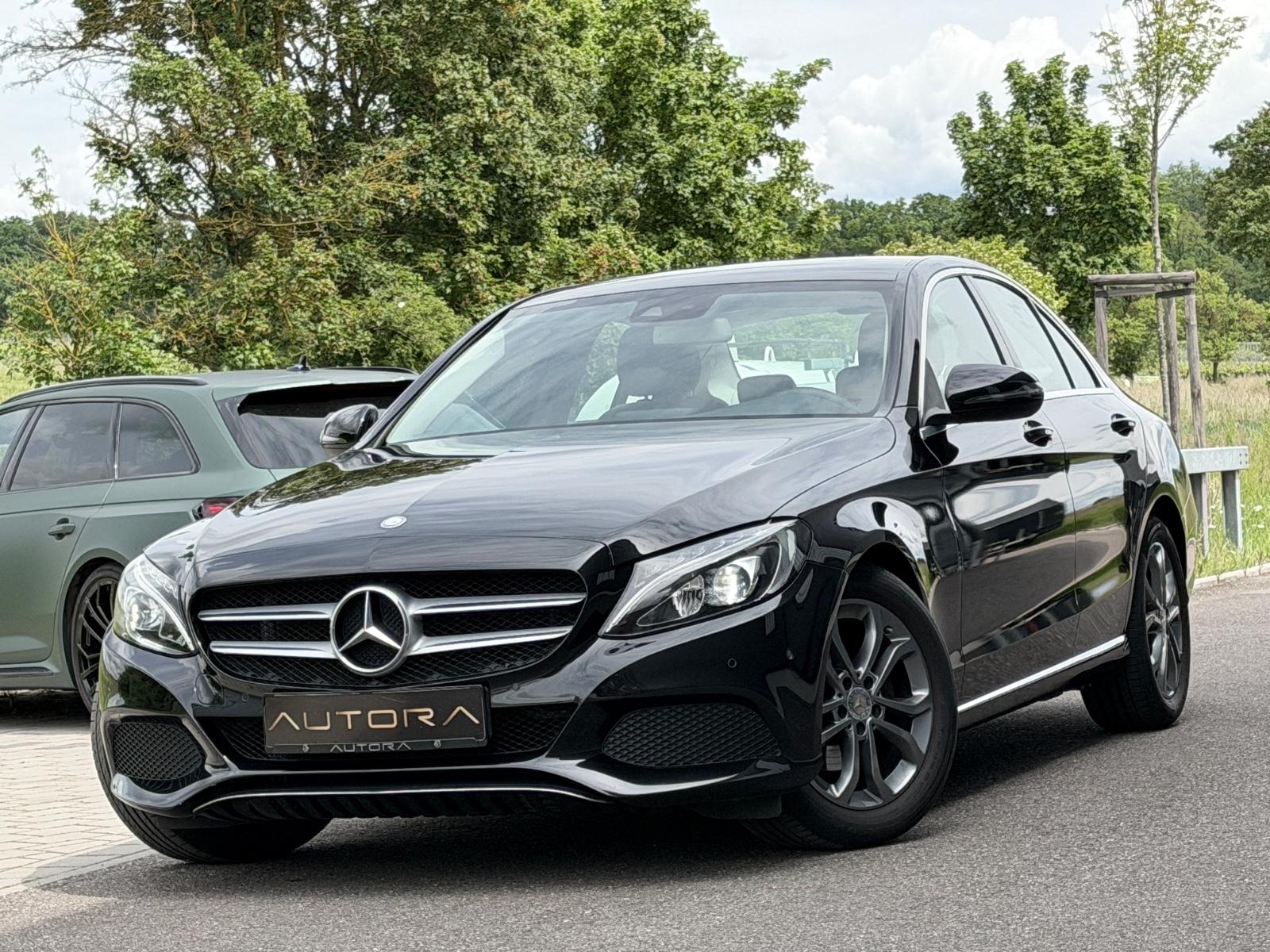 Mercedes-Benz C 180 CGI Limousine LED|SHZ|KLIMAAUTO|2.HAND