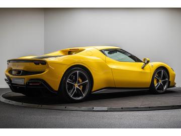 صورة 4 لـ 2022 Ferrari 296 GTB