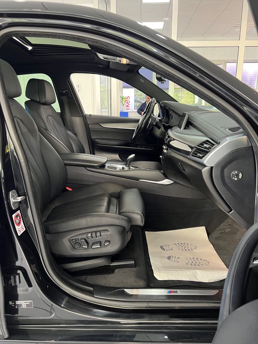 Fahrzeugabbildung BMW X6 xDrive 30 d M Sport Paket *4xSitzh*Head-Up*