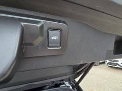 Fahrzeugabbildung Scenic E-Tech Electric 220 Long Range  Alpine EV