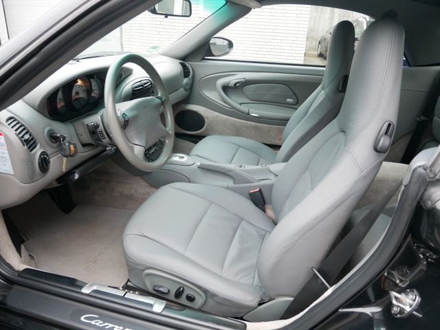 996