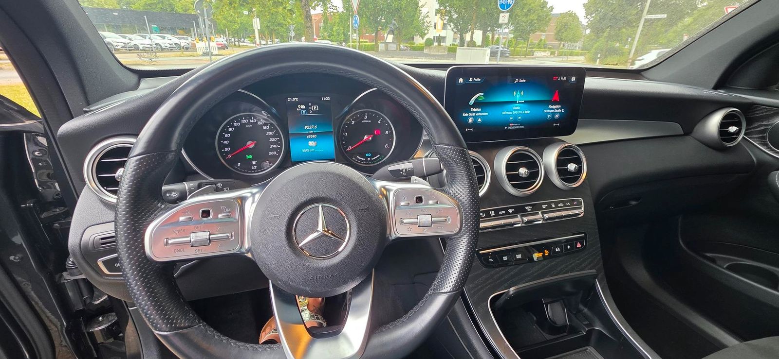 Mercedes-Benz GLC 300 de 4Matic 9G-TRONIC AMG Line AHK Pano Na foto 8