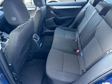 Skoda Octavia - 11