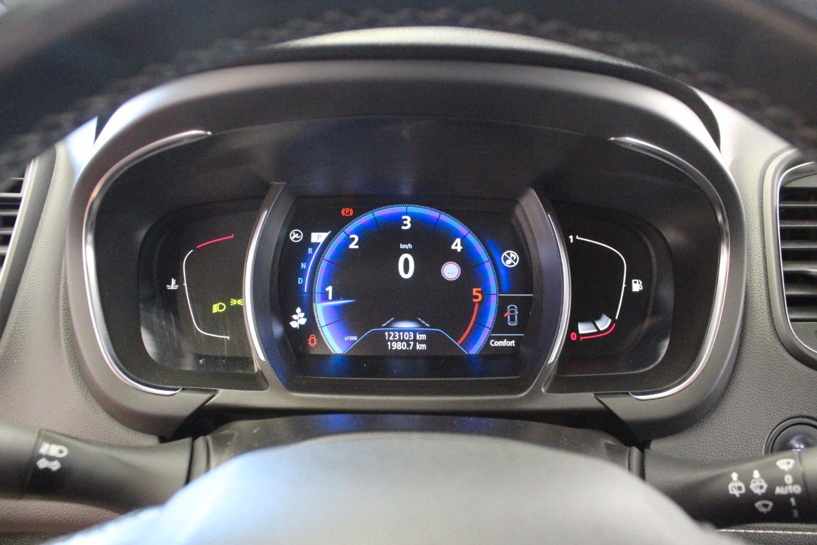Fahrzeugabbildung Renault Scenic dCi 160 EDC Bose Edition*AHK*Winter