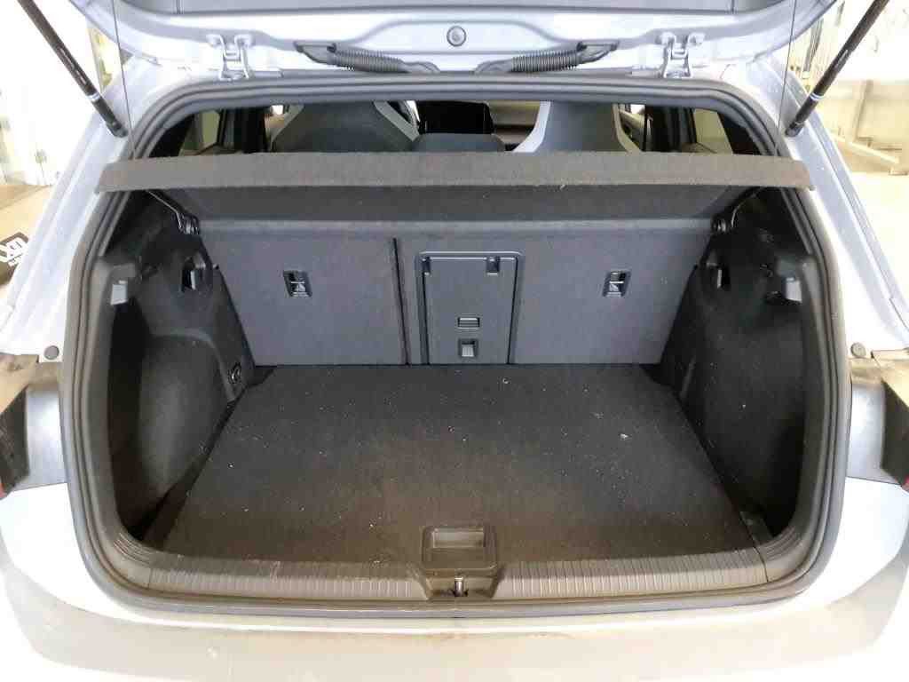 Volkswagen Golf - Bild 10