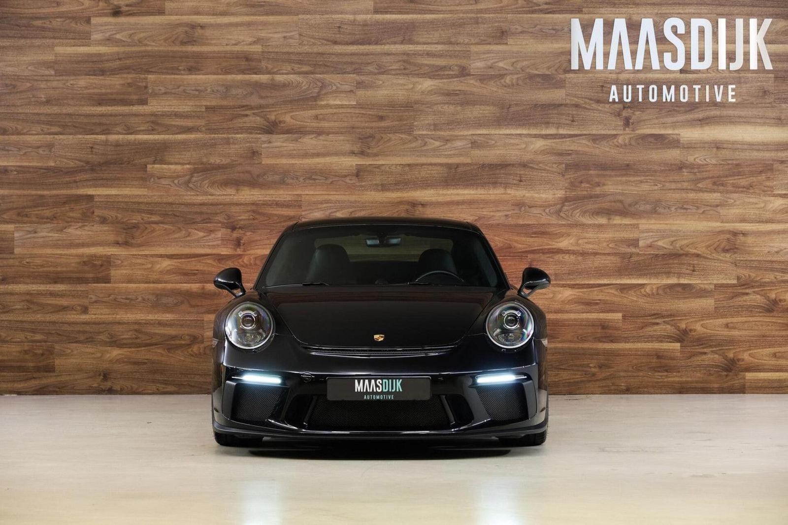 Porsche 991 4.0 GT3 Touring Package