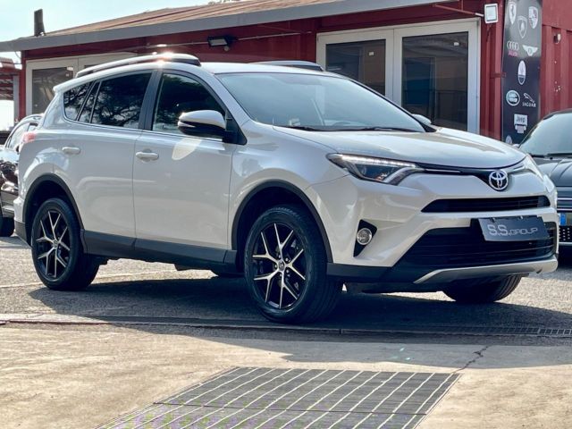 Toyota RAV 4 RAV4 2.2 D-CAT -Lounge-rate-unipro-garanzi