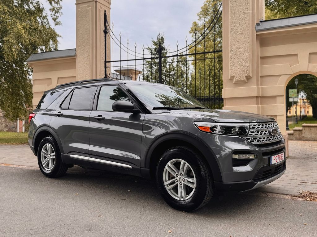 Ford Explorer