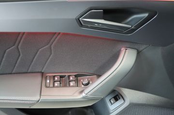 Cupra Leon Sportstourer 1.5 AHK Kamera elek. Sitz