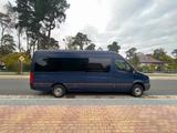 Volkswagen Crafter Campingvan - Behindertengerecht Wohnmobil oder -wagen
