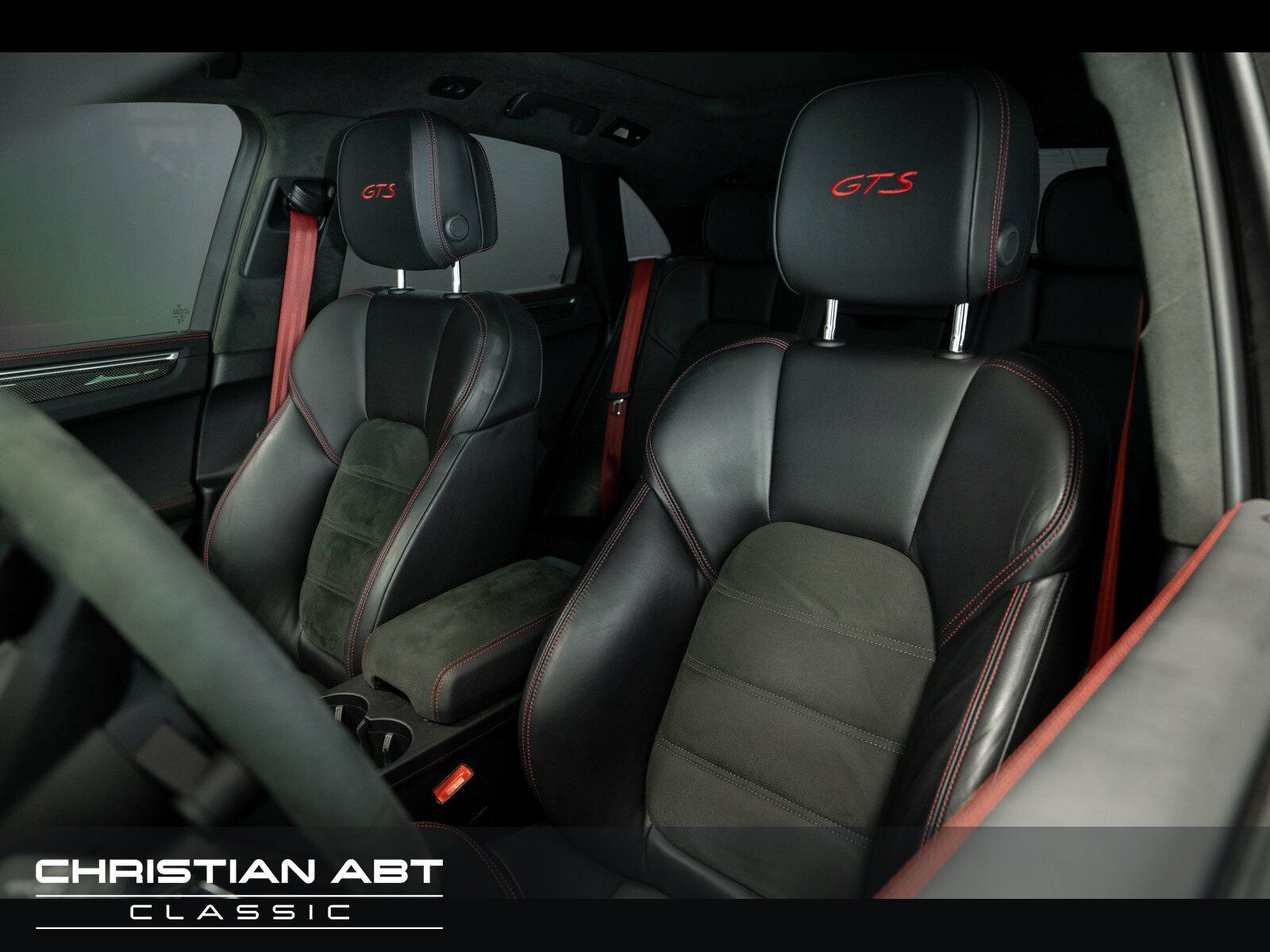 Fahrzeugabbildung Porsche Macan GTS Mopf * AHK * LED * Carbon * Pano *