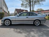 BMW 323i Clubsport  - BMW 323 aus 1998: 323i