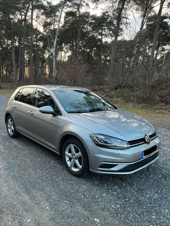 Image of Volkswagen Golf