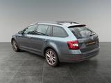 Skoda Octavia Combi Clever-Navi-PDC-Automatik - Skoda Octavia: Clever